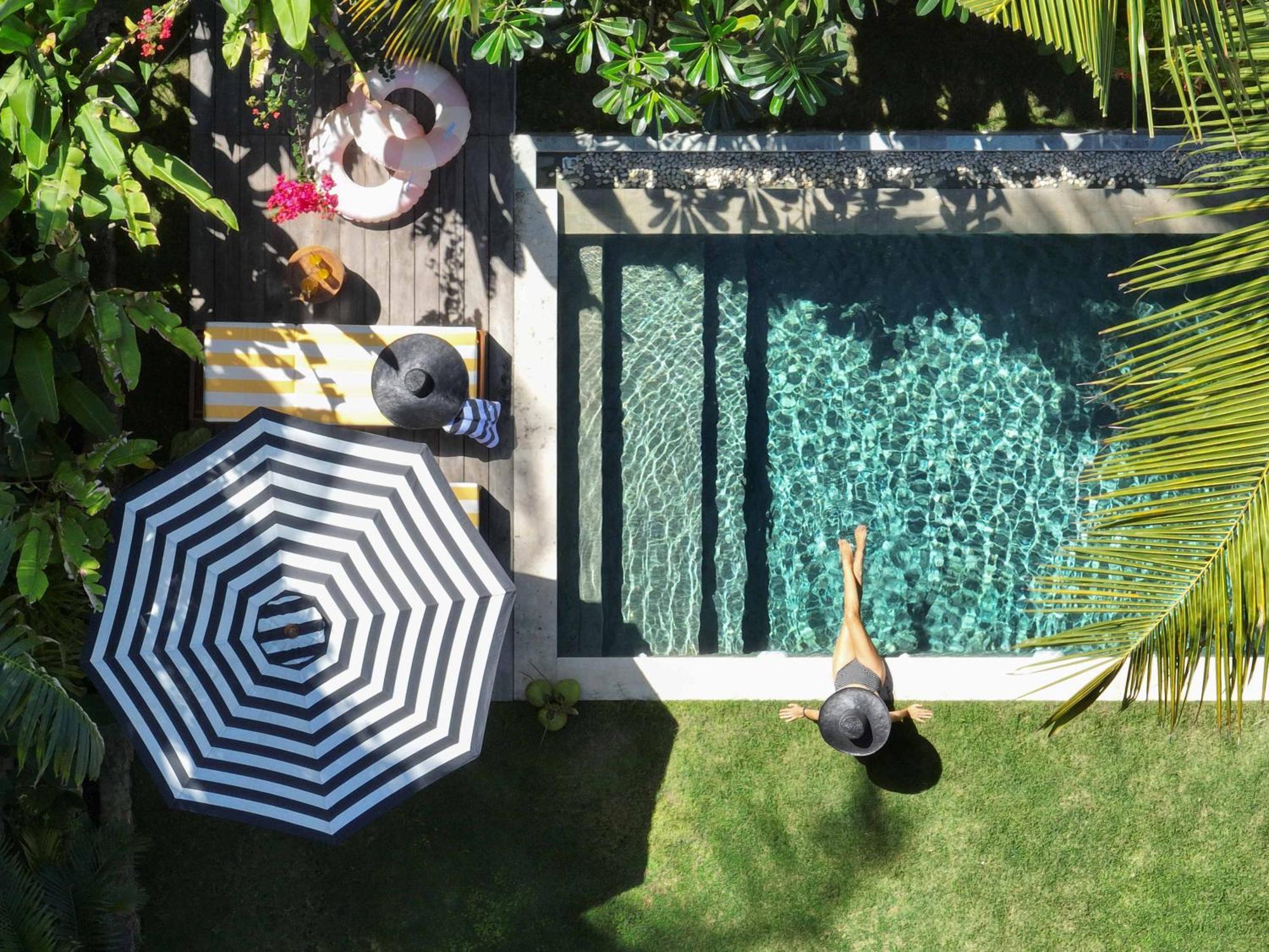 Loop Villas Kuta  ภายนอก รูปภาพ