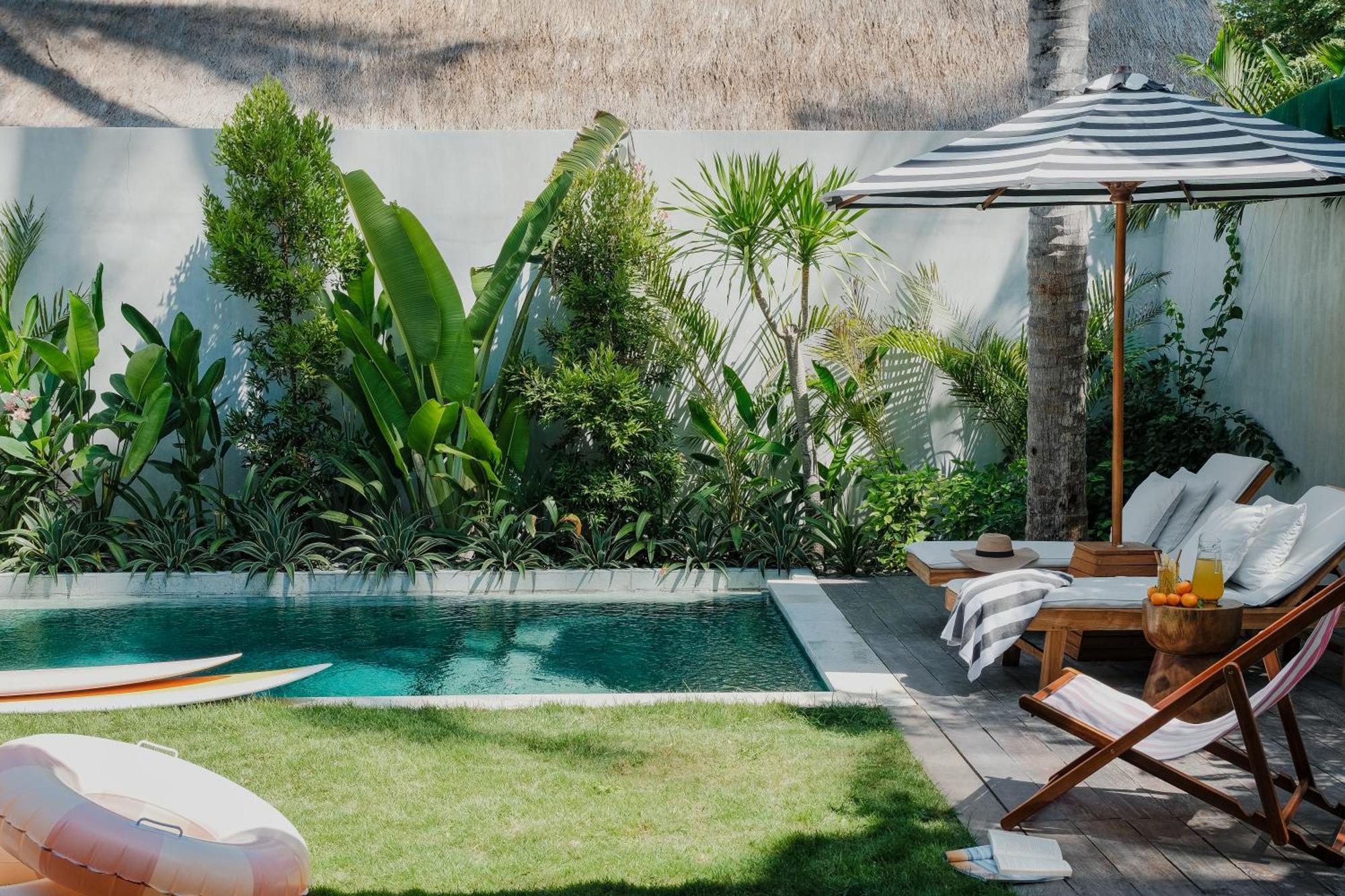 Loop Villas Kuta  ภายนอก รูปภาพ