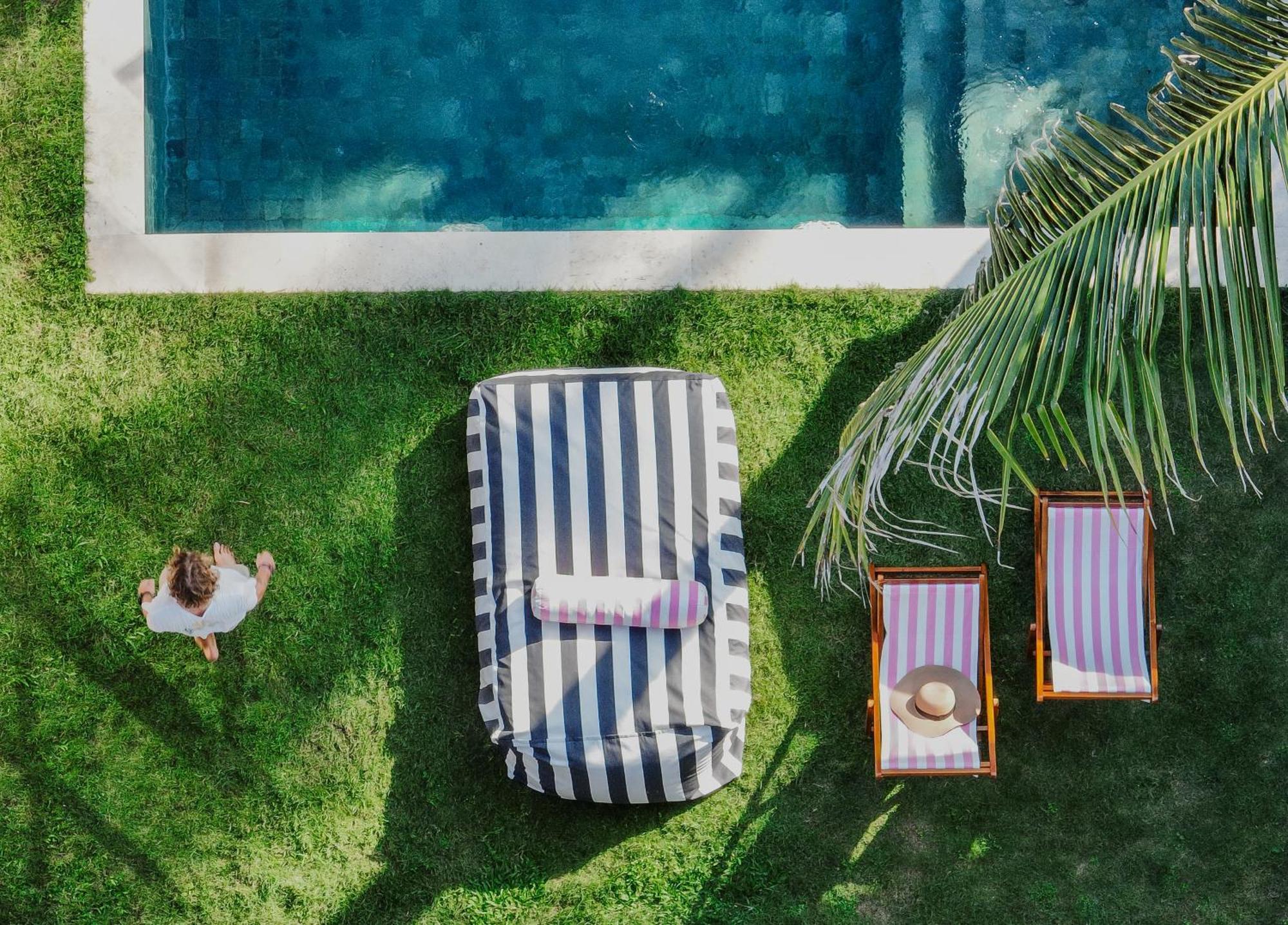 Loop Villas Kuta  ภายนอก รูปภาพ