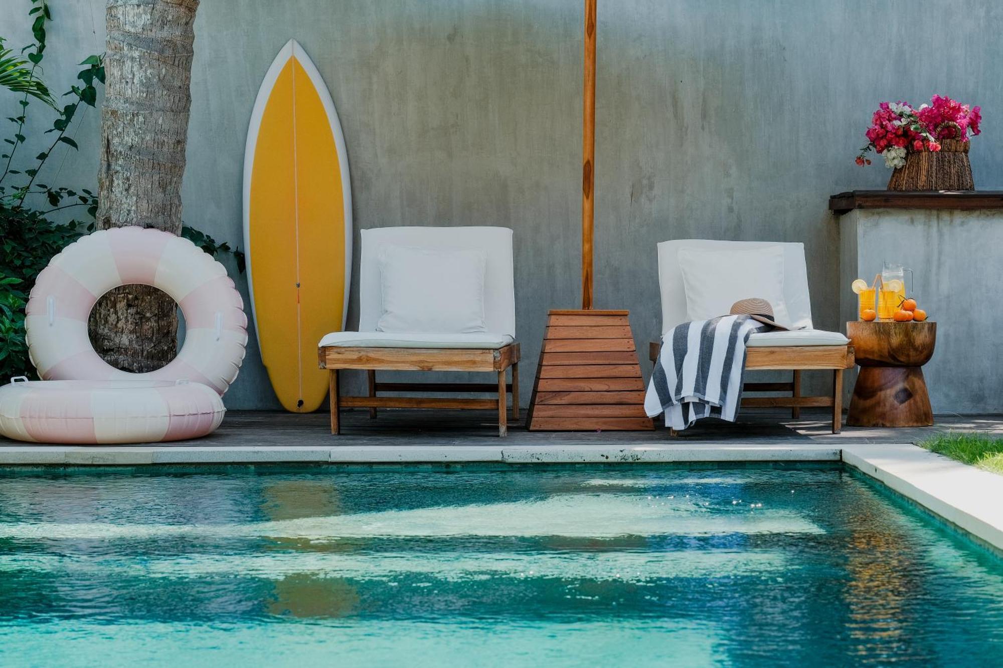 Loop Villas Kuta  ภายนอก รูปภาพ